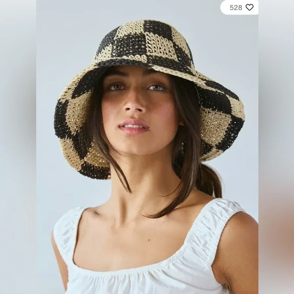Urban Outfitters Bucket Hat - Picture 1 of 3